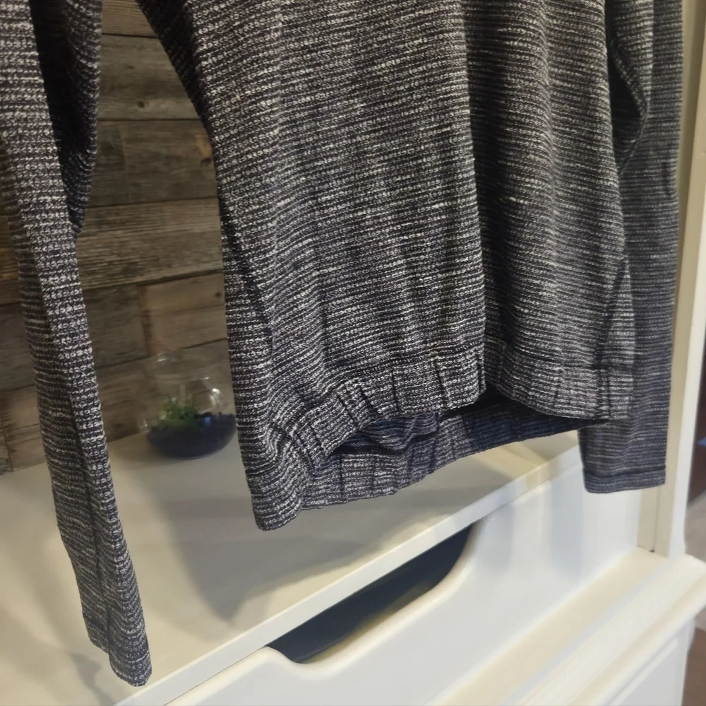 Lululemon Athletica Healthy Heart Pullover II Hoodie- In Coco Pique